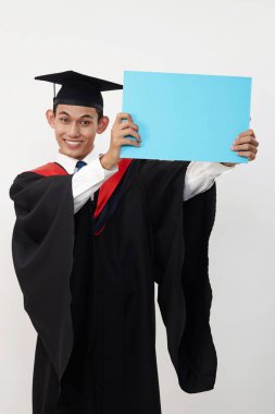 mavi bir boş kartı holding öğrenci