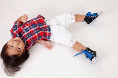 Stüdyo çekim bırakmasını çocuğun