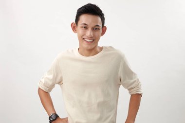 Kameraya bakarak malay çocuk portresi