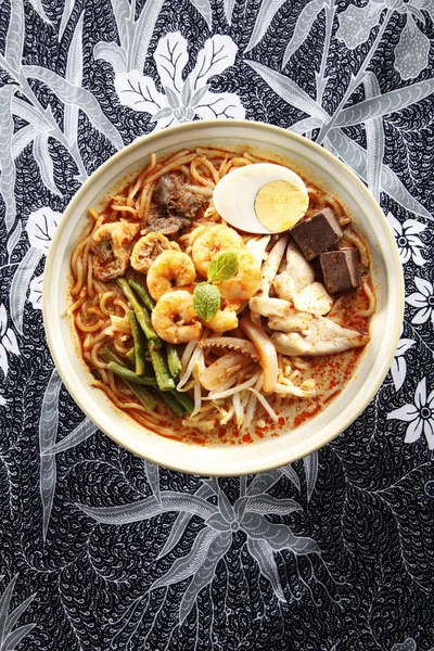 Malaysiska Matskål Med Curry Noodle Resten Batik — Stockfoto