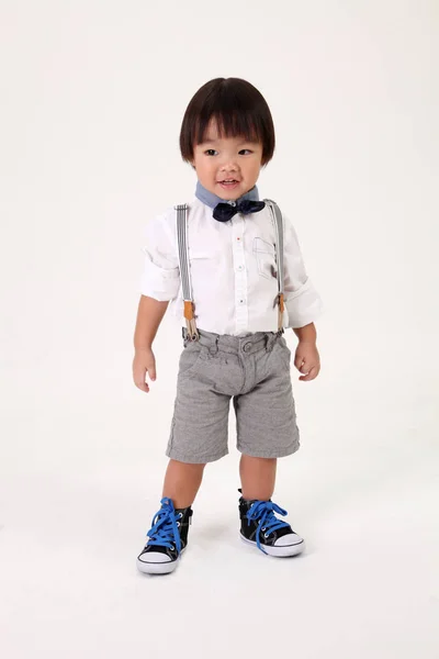 Портрет Милий Китайський Маленький Хлопчик Позує Студії — стокове фото