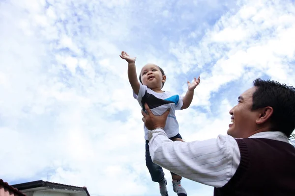 Happy Joyful Father Having Fun Throws Child Air — Stock Photo, Image