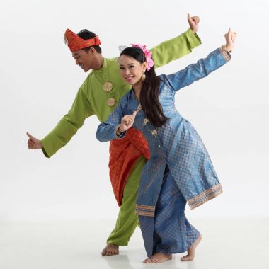  geleneksel kostümleri studio poz Malay Çift