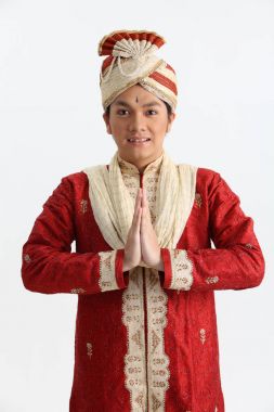 genç adam punjabi dansçı Studio