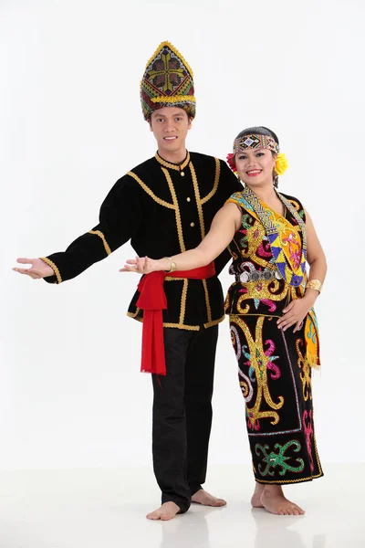 Couple Borneo Dancing Posing Studio — Stock Photo, Image