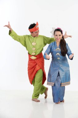  geleneksel kostümleri studio poz Malay Çift