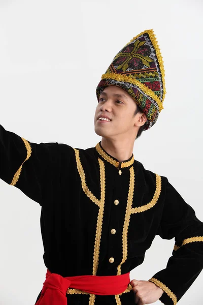 Hombre Borneo Vistiendo Traje Tradicional — Foto de Stock