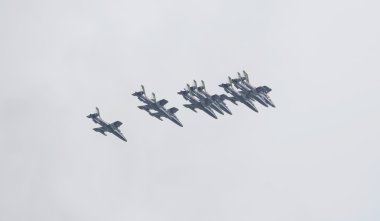 İtalya, Sicilya; 25 Eylül 2016, airshow akrobatik jetleri (Frecce Tricolori) - Editörden