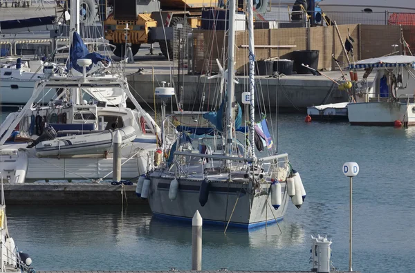 Italy, Sicily, Mediterranean sea, Marina di Ragusa; 30 September 2016, luxury yachts in the port - EDITORIAL — Stock Photo, Image