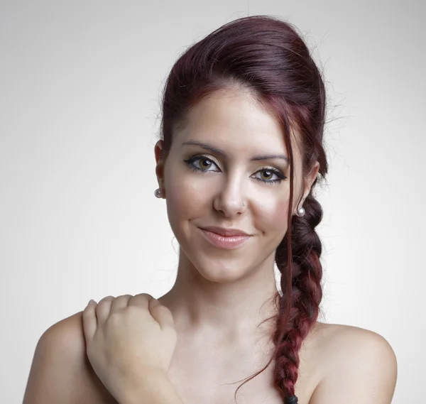 Italië, studio portret van een mooi meisje — Stockfoto