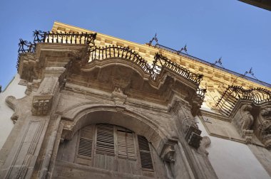 İtalya, Sicilya, Scicli (Ragusa eyaletinde), Barok Beneventano Palace cephe