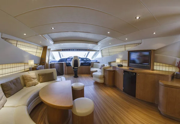 Italy, Alfamarine 78 luxury yacht, dinette — Stock Photo, Image