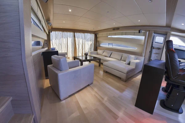 Italy, Tuscany, Viareggio, 83 'luxury yacht, dinette — стоковое фото