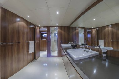 İtalya, viareggio, 82' lüks yat, büyük banyo