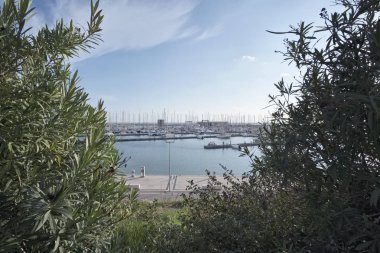 İtalya, Sicilya, Akdeniz, Marina di Ragusa; Tekneler ve Lüks Yatlar liman 