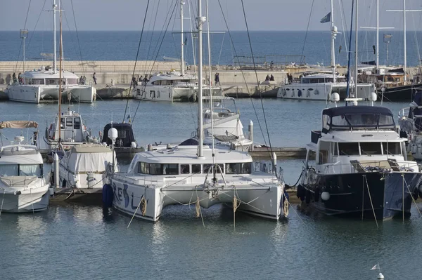 Italy, Sicily, Mediterranean sea, Marina di Ragusa; 26 March 2017, boats and luxury yachts in the port - EDITORIAL — Stock Photo, Image