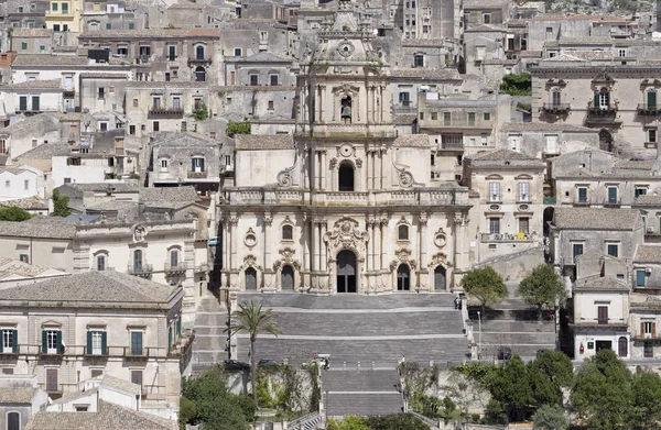 Italia, Sicilia, Modica (Ragusa), facciata barocca della Cattedrale di San Giorgio — Foto Stock