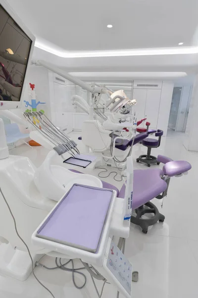 Италия; 22 апреля 2017 года, стоматологический кабинет - EDITORIAL — стоковое фото