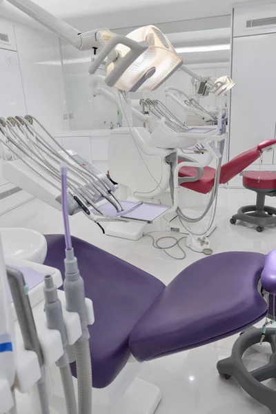 Itália; 22 de abril de 2017, sala de cirurgia dentária - EDITORIAL — Fotografia de Stock