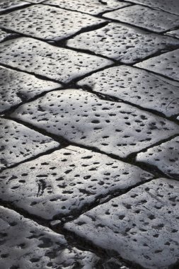 İtalya, Sicilya, Scicli (Ragusa eyaletinde), eski taş döşeli cadde