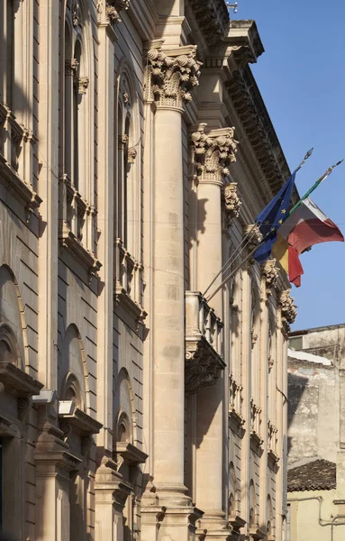 İtalya, Sicilya, scicli (ragusa eyaletinde), Barok townhall's bina cephe