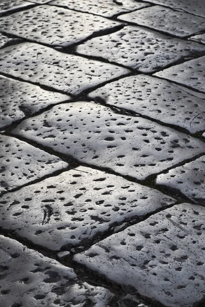 İtalya, Sicilya, Scicli (Ragusa eyaletinde), eski taş döşeli cadde