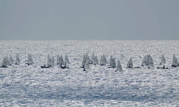 Italia, Sicilia, Mar Mediterráneo, Marina di Ragusa; 28 de octubre de 2017, competición náutica - EDITORIAL —  Fotos de Stock