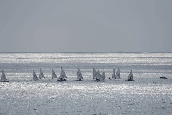 Itália, Sicília, Mar Mediterrâneo, Marina di Ragusa; 28 de outubro de 2017, competição de botes - EDITORIAL — Fotografia de Stock