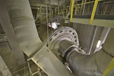 İtalya, Spoleto; 23 Kasım 2009, çimento fabrikası kırsal - Editörden