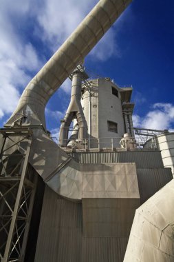 İtalya, Spoleto; 23 Kasım 2009, çimento fabrikası kırsal - Editörden