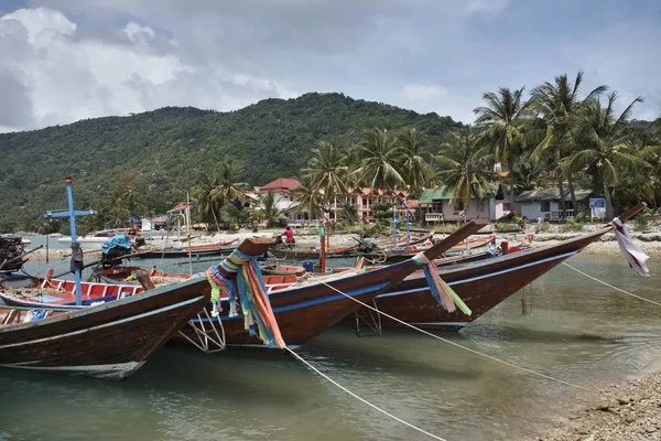 Thailand Koh Phangan Phangan Island Lokala Trä Fiskebåtar Stranden — Stockfoto