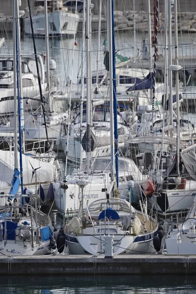 Włochy Sycylia Morze Śródziemne Marina Ragusa Stycznia 2018 Luksusowe Jachty — Zdjęcie stockowe