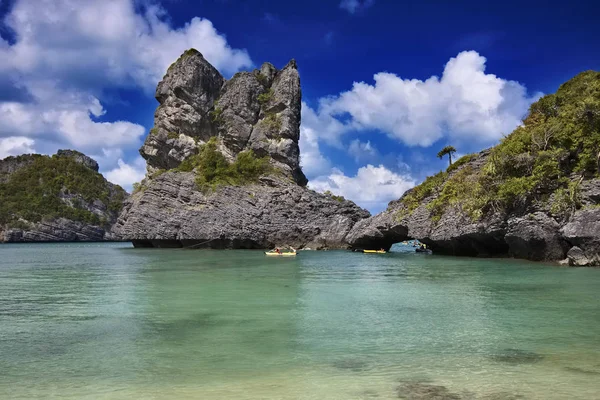 Thailand Koh Angthong National Marine Park People Canoeing Lagoon — Stock Photo, Image