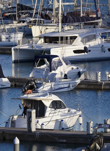 Itália Sicília Mar Mediterrâneo Marina Ragusa Fevereiro 2018 Barcos Iates — Fotografia de Stock