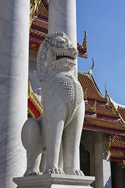 Tajlandia Bangkok Dusit District Świątynia Benjamabopit Wat Benjamabopit Jeden Dwóch — Zdjęcie stockowe