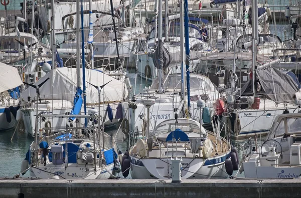 Itália Sicília Mar Mediterrâneo Marina Ragusa Março 2018 Iates Luxo — Fotografia de Stock