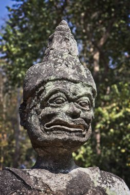 Tayland, Chiang Mai, Prathat Doi Suthep Budist tapınağı (Wat Prathat Doi Suthep), dini heykeli