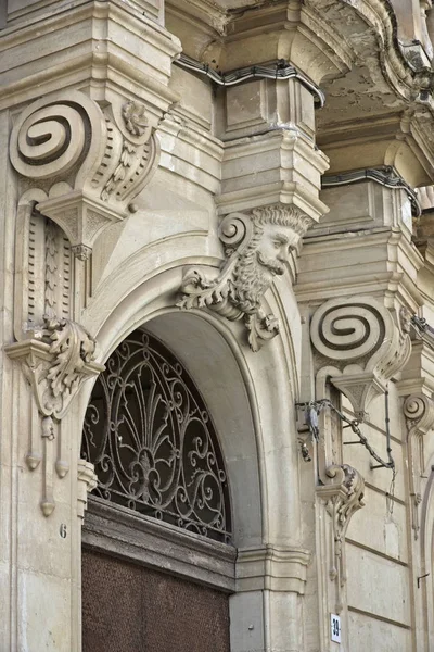 Italia Sicilia Scicli Provincia Ragusa Edificio Barroco Estatua Ornamental Bajo — Foto de Stock