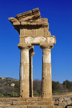İtalya, Sicilya, Agrigento, Yunan Tapınak Vadisi, Castore ve Polluce Tapınağı (Hera Tapınağı)