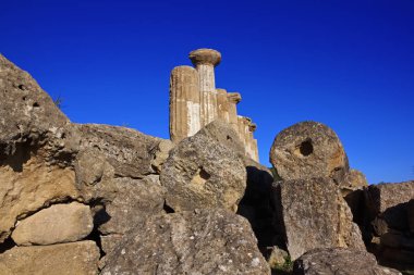 İtalya, Sicilya, Agrigento, Yunan Tapınak Vadisi, Herkül Tapınağı sütunları