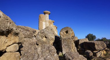 İtalya, Sicilya, Agrigento, Yunan Tapınak Vadisi, Herkül Tapınağı sütunları