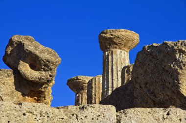 İtalya, Sicilya, Agrigento, Yunan Tapınak Vadisi, Herkül Tapınağı sütunları