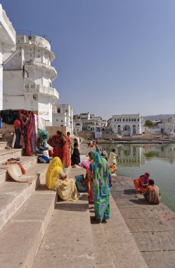 Hindistan, Rajasthan, Pushkar; 27 Ocak 2007, Hint insanlar kutsal göl - Editörden