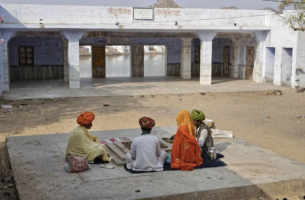 Hindistan Rajasthan Pushkar Ocak 2007 Hint Insanlar Bir Hindu Tapınağı — Stok fotoğraf