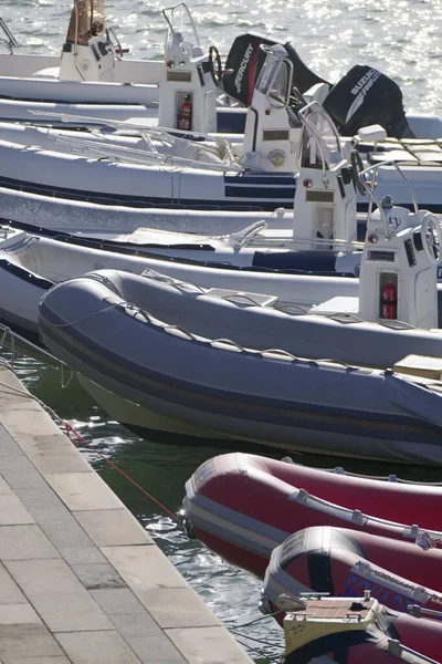 Talya Sicilya Akdeniz Marina Ragusa Ragusa Eyaleti Kasım 2019 Limanda — Stok fotoğraf