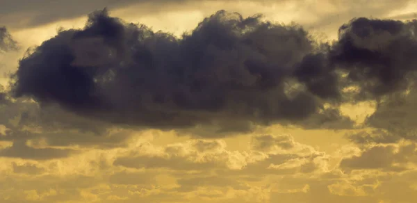 Italia Sicilia Mar Mediterráneo Nubes Cielo Atardecer — Foto de Stock