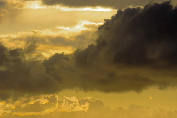 Italia Sicilia Mar Mediterráneo Nubes Cielo Atardecer — Foto de Stock