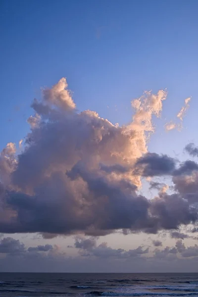 Italia Sicilia Mar Mediterráneo Nubes Cielo Atardecer —  Fotos de Stock