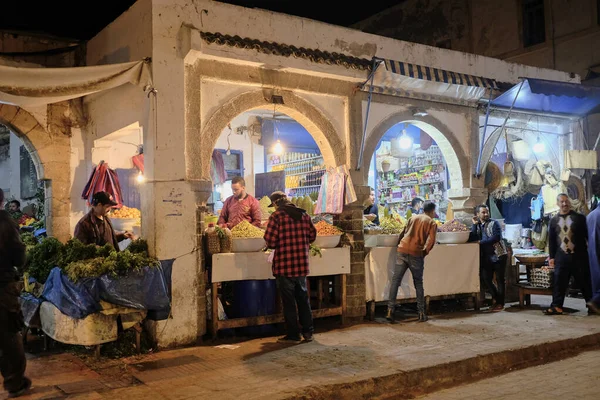 Morocco Essaouira November 2019 People Buying Food Central Souk Market — ストック写真