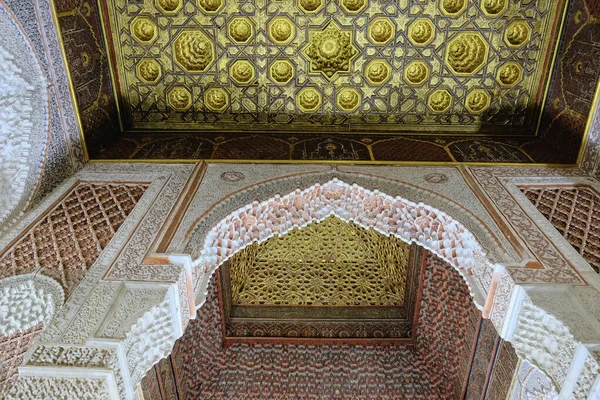 Marokko Marrakech Tombes Saadiennes Paleis Uitzicht Versierde Interieurs Van Het — Stockfoto